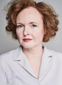Emma Davies - Biography