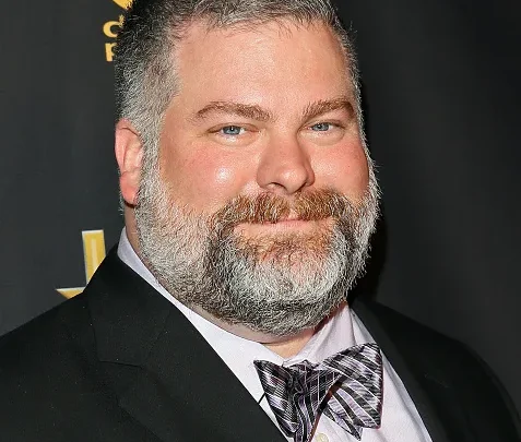Dean DeBlois Biography: Husband, Age, Parents, Height, Net Worth, Movies & TV Shows, Awards