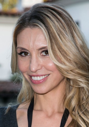 Natalia Safran - Biography