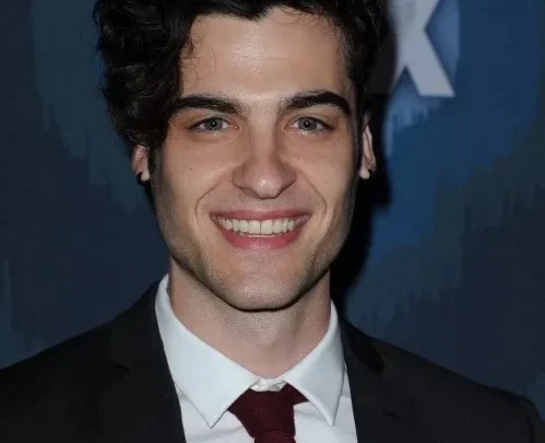 Billy Lewis Jr. Biography: YouTube, Parents, Age, Height, Musicals, TV Shows, Net Worth, Girlfriend, Twitter