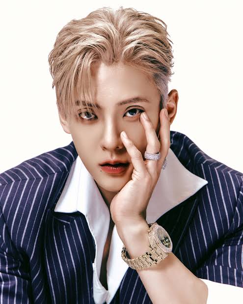 Minhyuk Biography: Net Worth, Awards, Girlfriend, Ethnicity, Parents, Movies, Age, Girlfriend