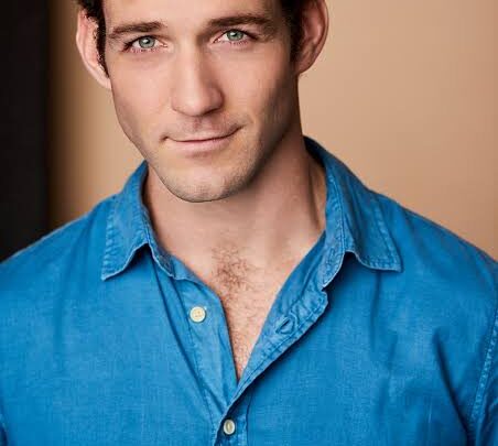 Casey King (actor) Biography: Age, Parents, Net Worth, Ethnicity, Height, Girlfriend, Movies