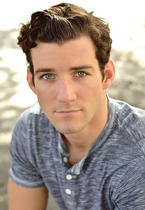 Casey King - Biography