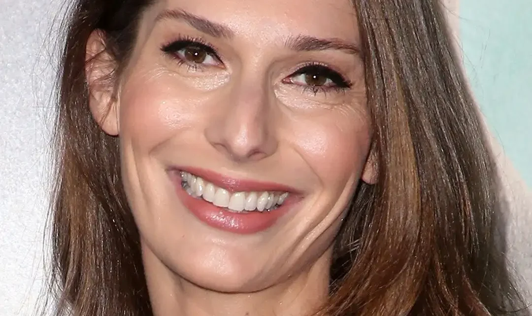Geneva Robertson-Dworet Bio: Husband, Age, Net Worth, Movies & TV Shows, Career, Awards