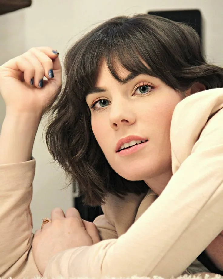 Maggie Mae Fish - Biography