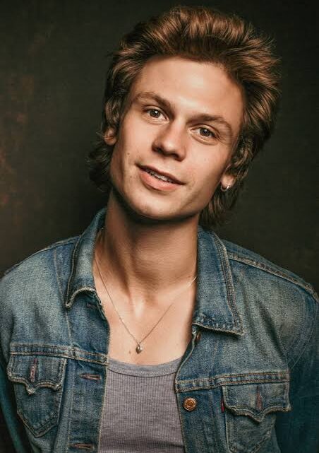 Joe Apollonio Biography: Ethnicity, Girlfriend, Net Worth, Age, Movies, Parents