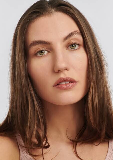 Jordan Monaghan Biography: Awards, Boyfriend, Ethnicity, Net Worth, Age, Movies, Parents, Height