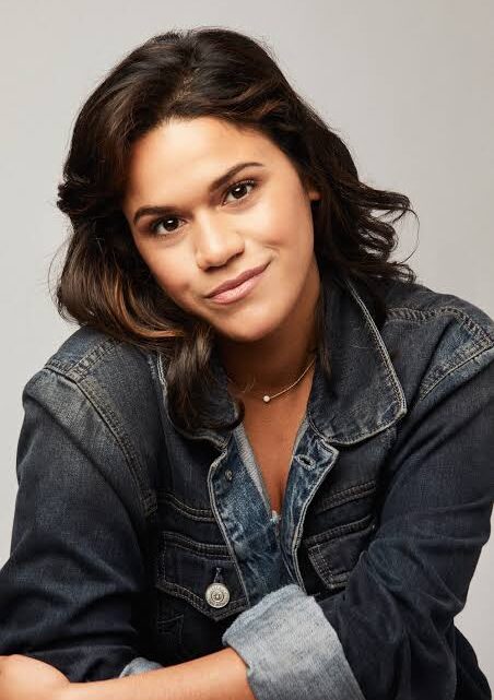 Justina Adorno Biography: Awards, Ethnicity, Net Worth, Age, Parents, Height, Movies