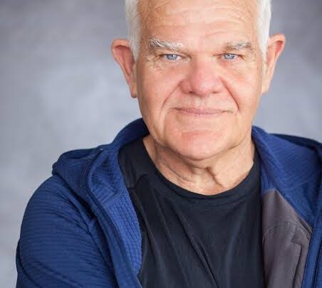 Mark Hadlow Biography: Awards, Songs, Religion, Net Worth, Age, Wife, Ethnicity, Movies