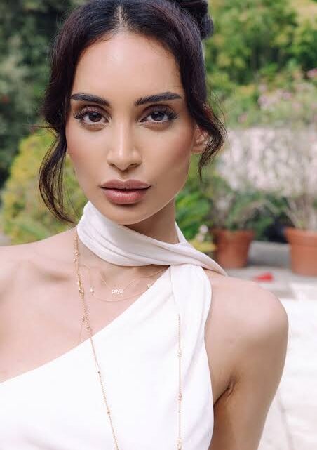 Priya Jain Bio: Boyfriend, Ethnicity, Net Worth, Age, Parents, Movies, Instagram, Awards