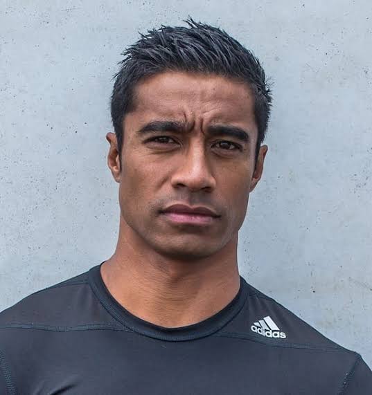 Pua Magasiva - Biography