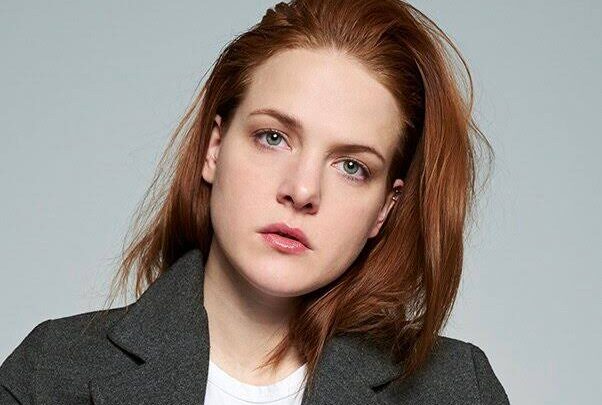 Rea Lest Biography: Movies, TV Shows, Awards, Parents, Age, Net Worth, Height, Boyfriend, Ethnicity