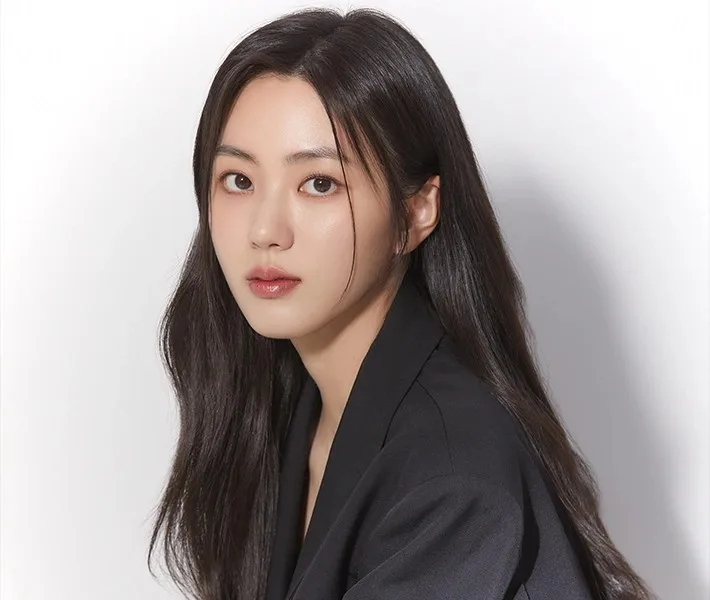 Kwon Eun-bin - Biography