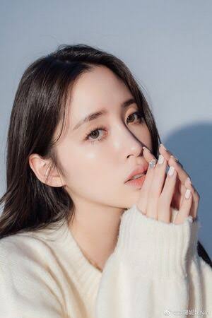 Nini Ouyang Biography: Net Worth, Husband, Movies, Parents, Age, Controversy, Height