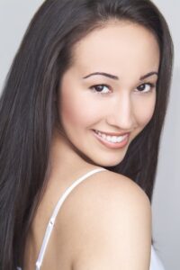 Marisa Quinn - Biography