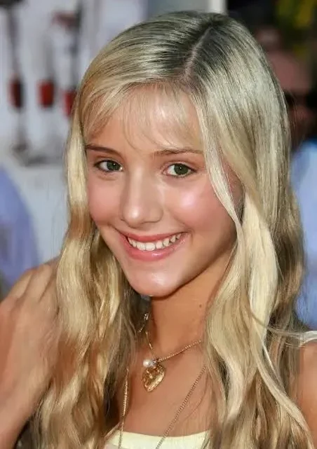 Camilla Rosso Biography: Net Worth, Boyfriend Age, Height, Movies, Parents, Songs