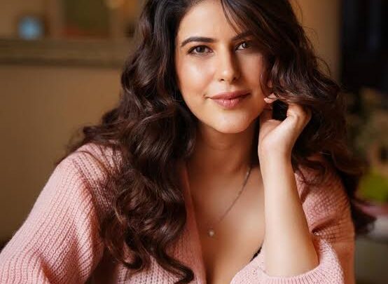 Salonie Patel Biography: Net Worth, Age, Husband, Height, Siblings, Parents, TV Shows, Modelling, Instagram, Web Series