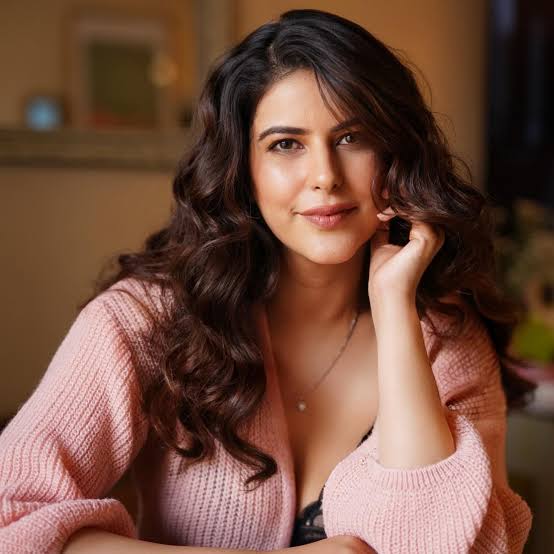 Salonie Patel Biography: Net Worth, Age, Husband, Height, Siblings, Parents, TV Shows, Modelling, Instagram, Web Series