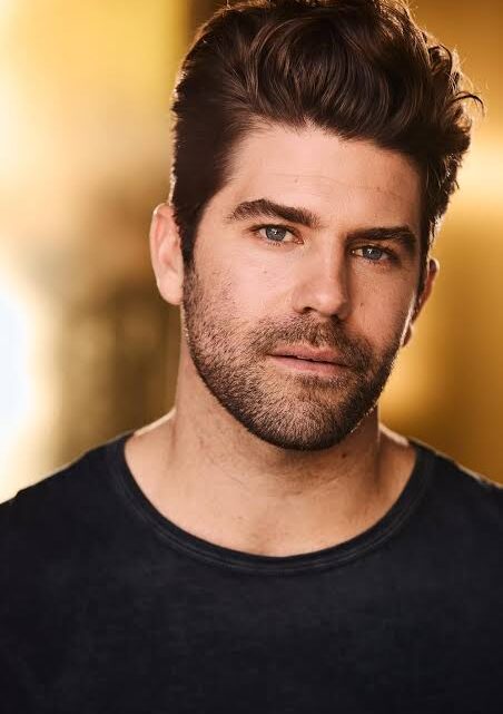 Bradley Meccariello Biography: Height, Ethnicity, Net Worth, Age, Parents, Movies, Girlfriend