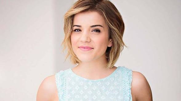 Brittany Raymond - Biography