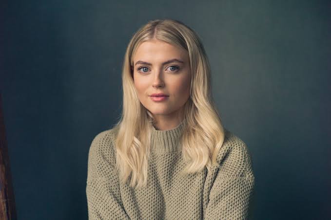 Lucy Fallon - Biography