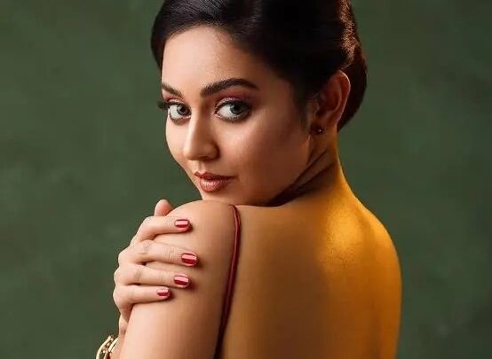 Vidya Pradeep Biography: Parents, Movies, Husband, Age, Awards, Net Worth, Ethnicity