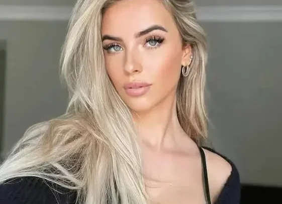 Bianca Ghezzi Bio: Height, Net Worth, Boyfriend, Age, Movies, Parents, Ethnicity