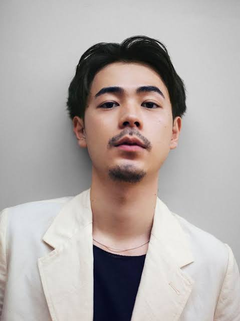 Ryō Narita - Biography