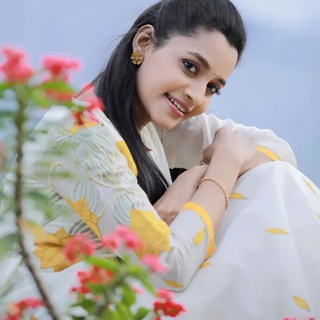 Abarnathi Bio: Height, Weight, Net Worth, Age, Movies, Boyfriend, Awards, Parents, Ethnicity