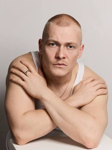 Julius Nitschkoff Biography: Height, Awards, Net Worth, Age, Movies, Parents, Ethnicity, Girlfriend