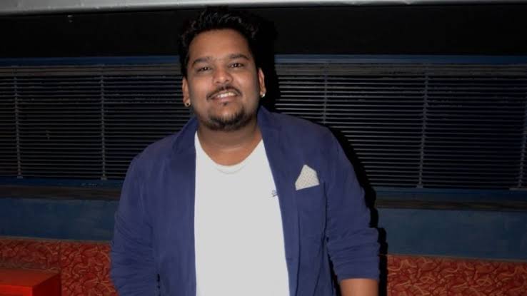 Mohit Baghel Biography: Girlfriend, Age, Net Worth, Movies, Height, Siblings, Parents, Death, Books, Career
