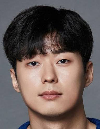 Ahn Dong-goo Biography: Net Worth, Wife, Age, Movies, TV Shows, Kids, Height, Parents, Ethnicity