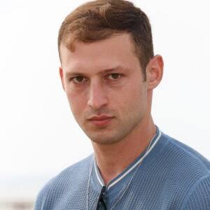 Tom Mercier Biography: Net Worth, Parents, Girlfriend, Movies, Age, Height, Comedy, Awards, Instagram