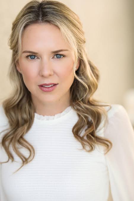 Tegan Moss - Biography