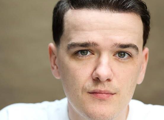 George Sampson Biography: Age, Height, Net Worth, Parents, Movies & TV Shows, Twitter, Songs, Girlfriend
