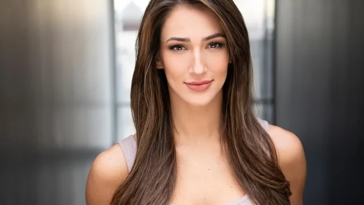 Amber Ardolino Biography: Boyfriend, Age, Height, Songs, Net Worth, Parents, Broadway, TV Shows, Instagram