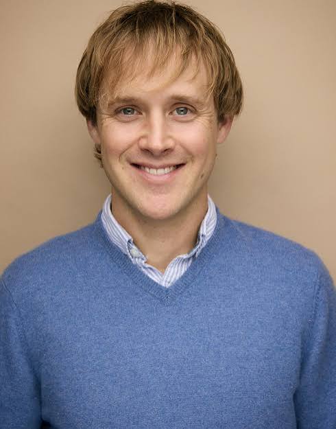 Josh Duvendeck Biography: Net Worth, Height, Girlfriend, Age, TV Shows, Parents