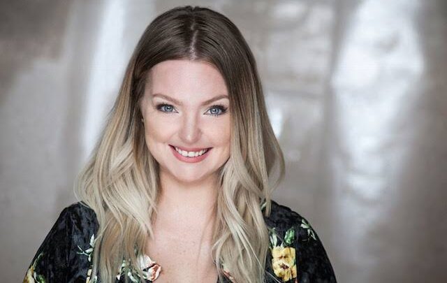 Kristin Fairlie Biography: Boyfriend, Net Worth, Ethnicity, Age, Parents, Awards, Movies