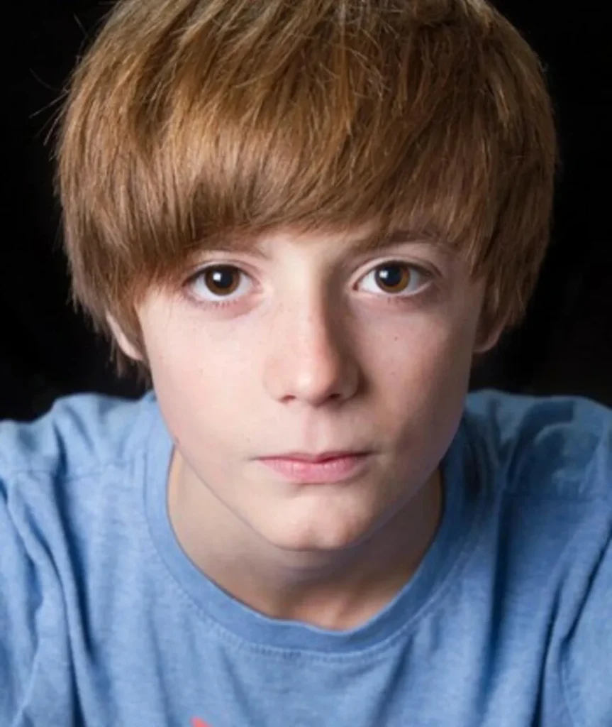 Elliot Speller-Gillott - Biography
