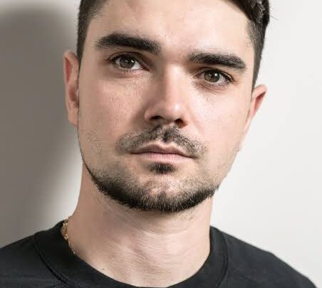 Allan Mustafa Biography: Height, Awards, Girlfriend, Net Worth, Age, Movies, Parents, Ethnicity