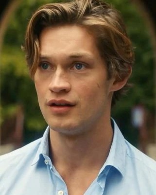 James Beaufort Biography: Height, Girlfriend, Awards, Net Worth, Age, Instagram, Movies, Parents, Ethnicity