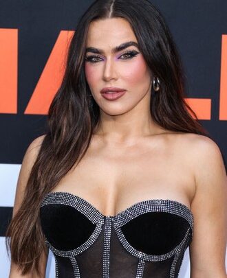 C.J. Perry Biography: Height, Net Worth, Age, WWE, Husband, Movies, Parents, Ethnicity, Instagram