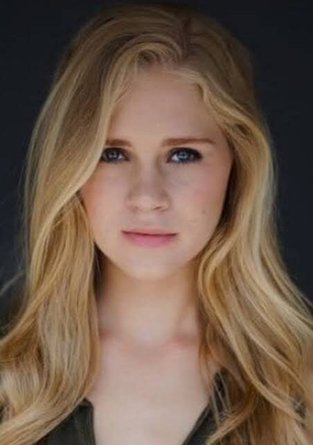 Sidney Fullmer Biography: Ethnicity, Net Worth, Age, Parents, Boyfriend, Movies, Religion