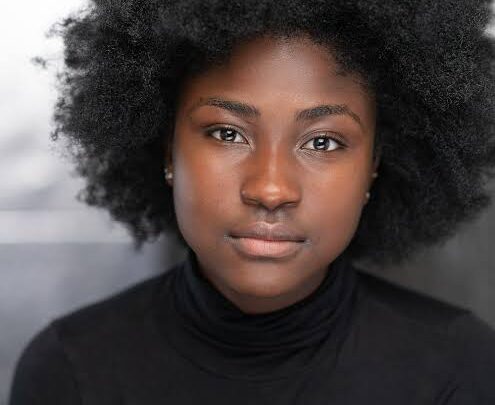 Lauryn Ajufo Biography: Awards, Height, Net Worth, Age, Ethnicity, Boyfriend, Movies, Instagram