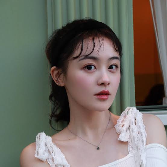 Chen Fangtong Biography: Real Name, Fiancé, Age, Height, Net Worth, Parents, Movies & TV Shows, Nationality