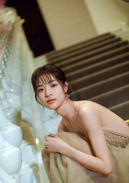 Zhong Chuxi Biography: Net Worth, Parents, Movies, Age, Height, Real Name, Weibo, Height, Boyfriend, Instagram