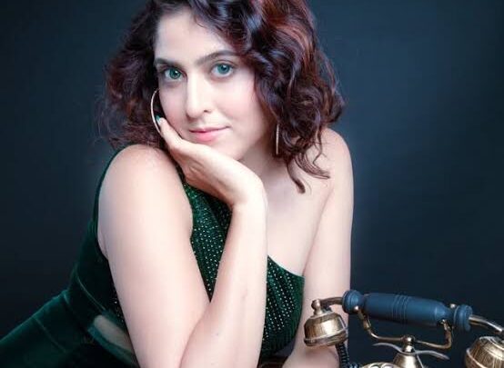 Monika Bhadoriya Biography: Age, Net Worth, Parents, TV Shows, Tribe, Religion, Height, Boyfriend, Instagram