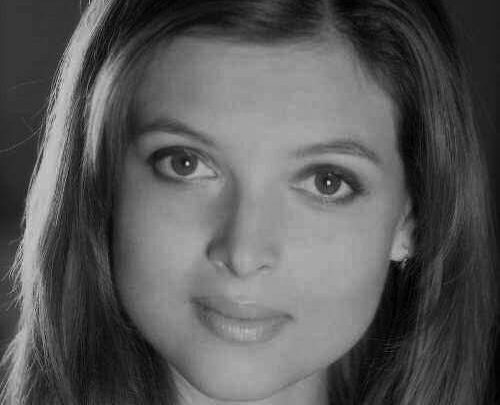 Julie Patzwald Biography: Fiancé, Movies, Net Worth, TV Shows, Awards, Height, Age, Parents, Ethnicity