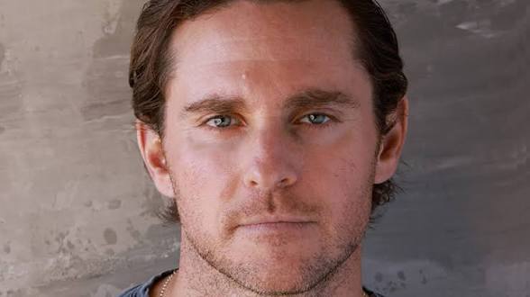 Derek Magyar - Biography
