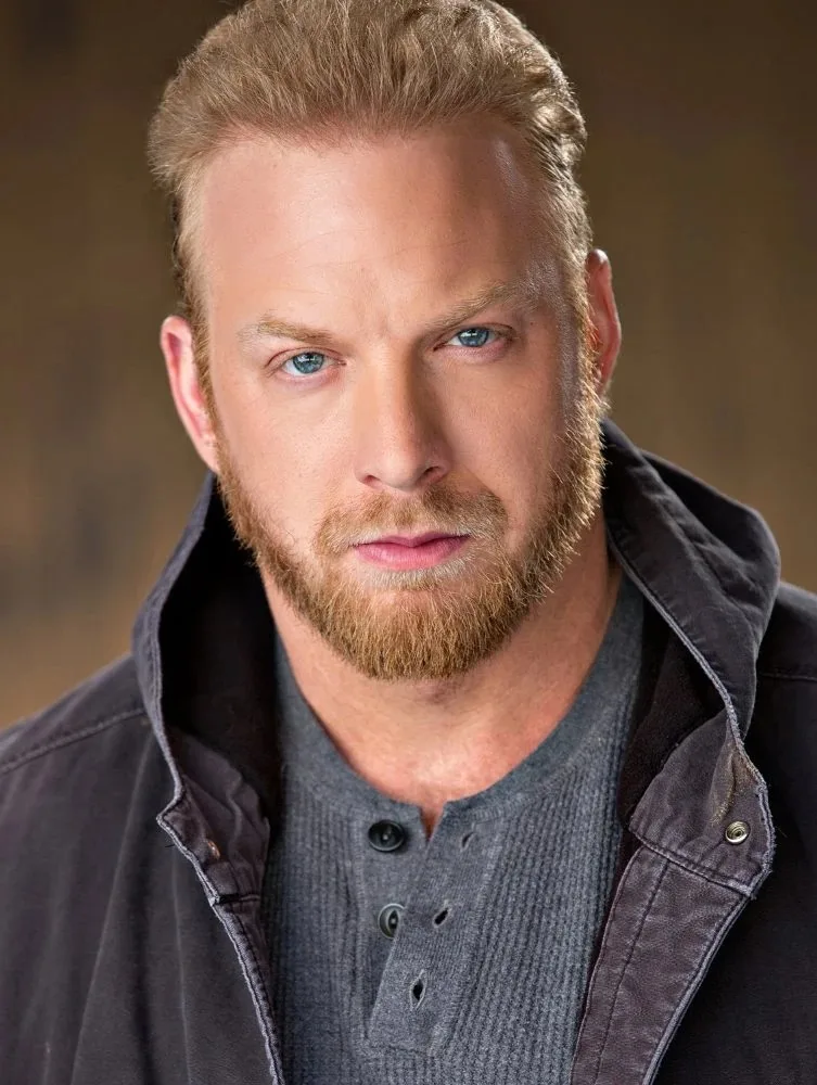 Adam Dunnells - Biography